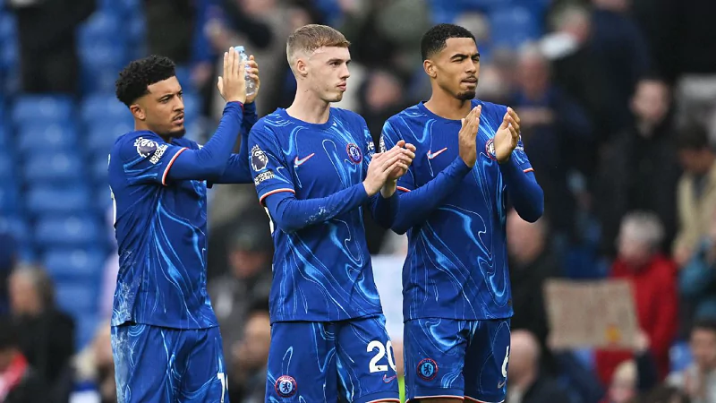 Nottingham vs Chelsea vẫn đang nuôi hi vọng lọt top